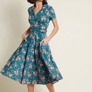 Collectif Fit and Flare Floral Dress